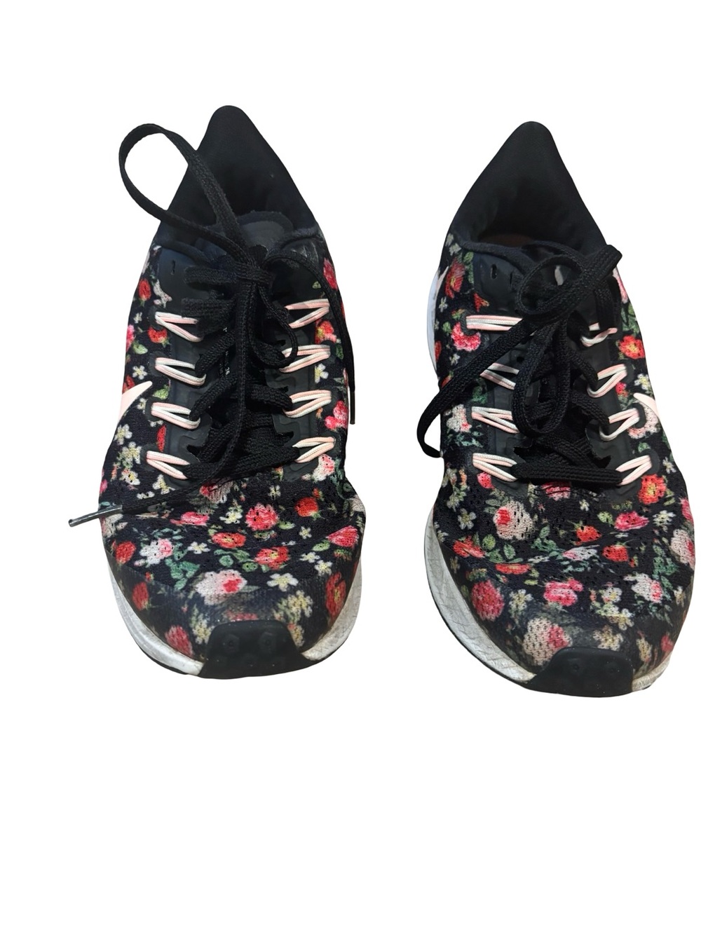 Nike Air Zoom Pegasus 36 Vintage GS Floral Y5- Black
Nike floral sneakers